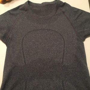 Lululemon top small